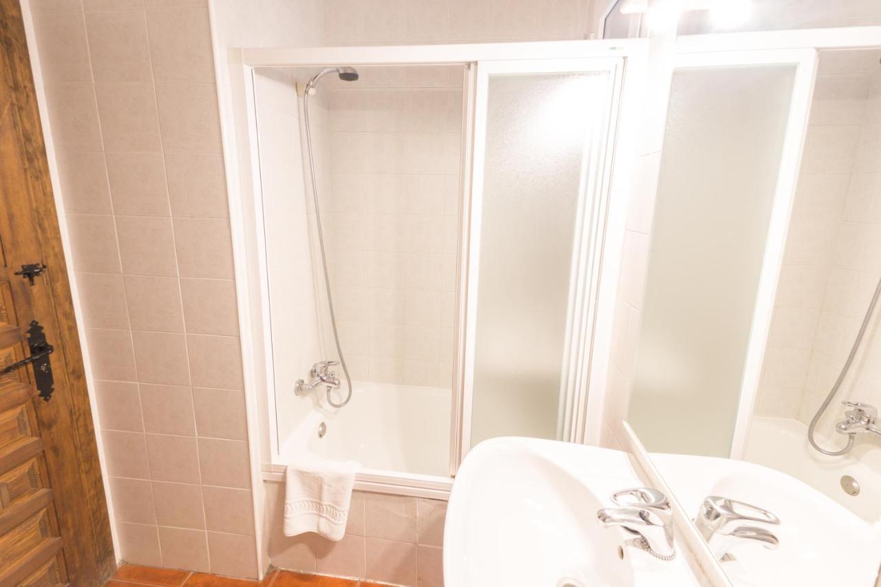 Apartamentos Rurales El Colvillo ตริโย ภายนอก รูปภาพ