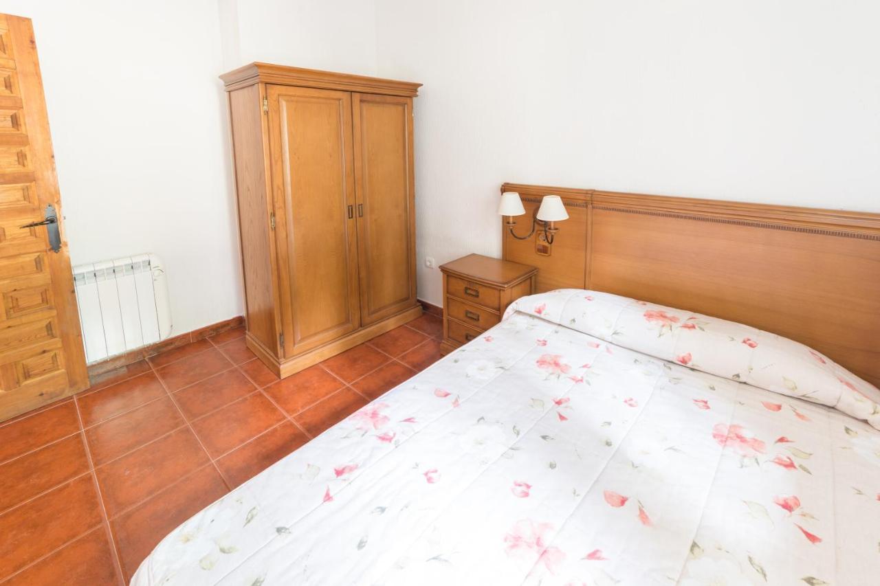 Apartamentos Rurales El Colvillo ตริโย ภายนอก รูปภาพ