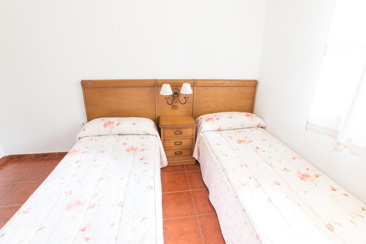 Apartamentos Rurales El Colvillo ตริโย ภายนอก รูปภาพ